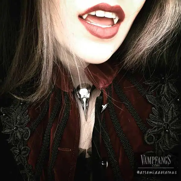 Small Vampire Fangs – Vampfangs Subtle - Image 7